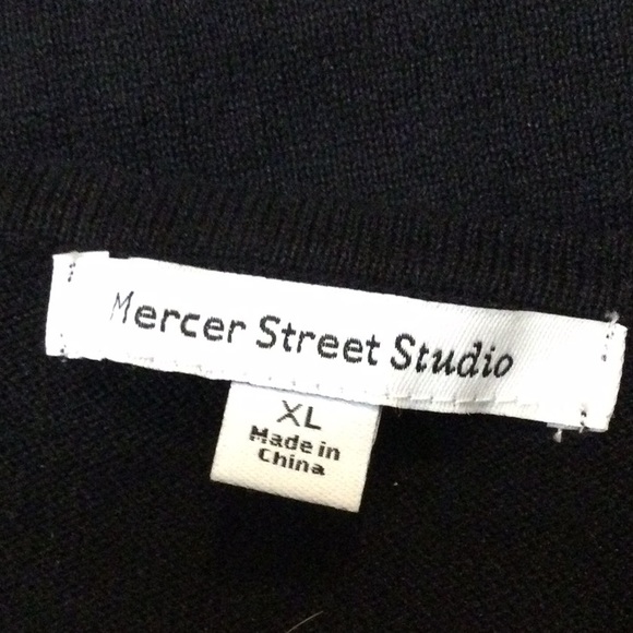 Mercer Street Studio Christmas vest size XL - Picture 7 of 7